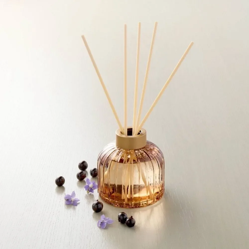 Hearth & Hand Pampas Glass Ribbed Amber Reed Diffuser
